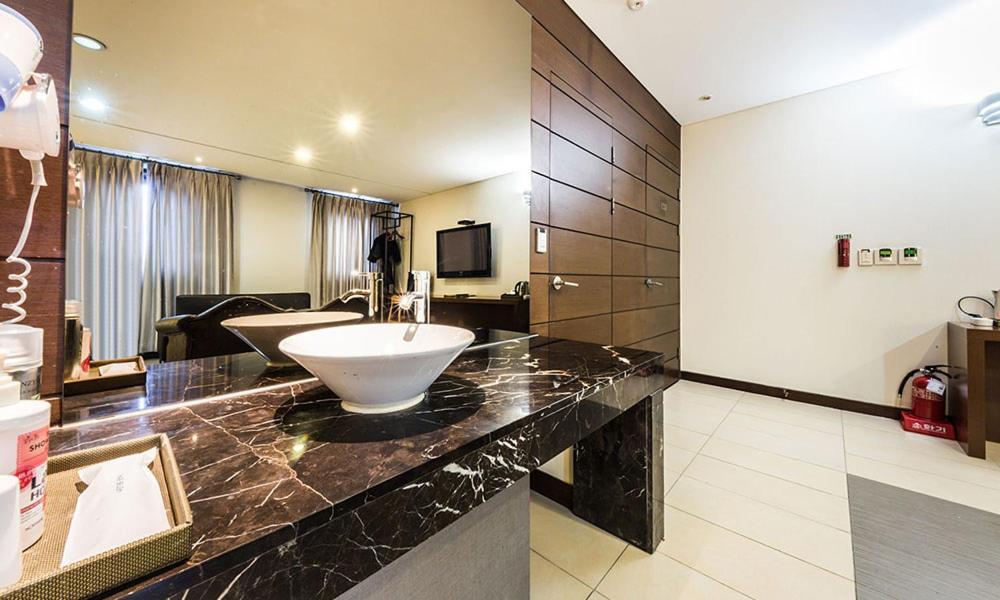 Yeongdeungpo Lifestyle F Hotel سيول المظهر الخارجي الصورة