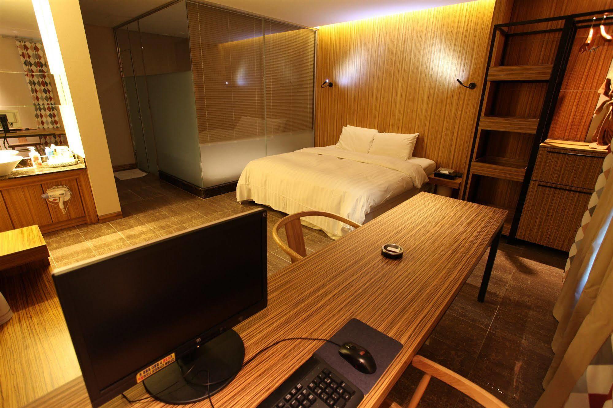 Yeongdeungpo Lifestyle F Hotel سيول المظهر الخارجي الصورة