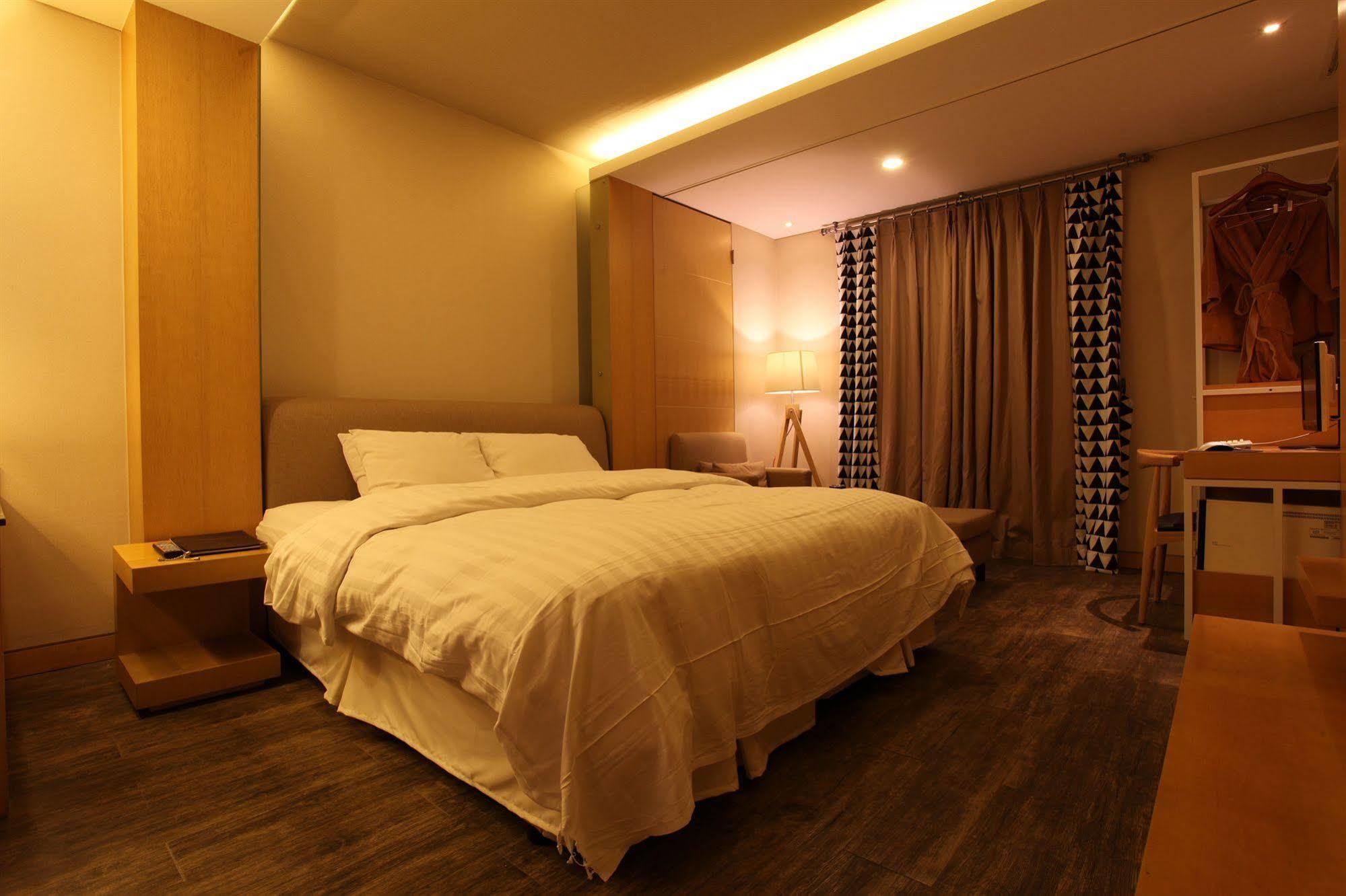 Yeongdeungpo Lifestyle F Hotel سيول المظهر الخارجي الصورة